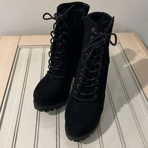 SHEIN Lace Up Chunky Heel Platform Booties